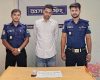 পুলিশ পরিচয়ে ছিনতাই: সিরাজগঞ্জ থেকে একজন গ্রেপ্তার, উদ্ধার ৯০ হাজার টাকা